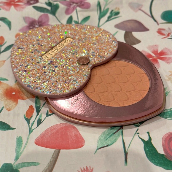 Heart Shaped Peachy Blush NIB - Picture 10 of 16